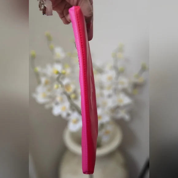 Dior Beauty Red & Pink Vegan Leather Two-Tone Pouch with crossbody chain NWOT - Picture 10 of 15